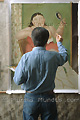 Fernando Botero travaillant dans son atelier