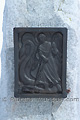 Stèle représentant un saint tuant un dragon - SUISSE