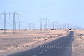 Pylones électriques dans le désert - EGYPTE