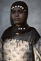 Femme nubienne portant un voile traditionnel - EGYPTE